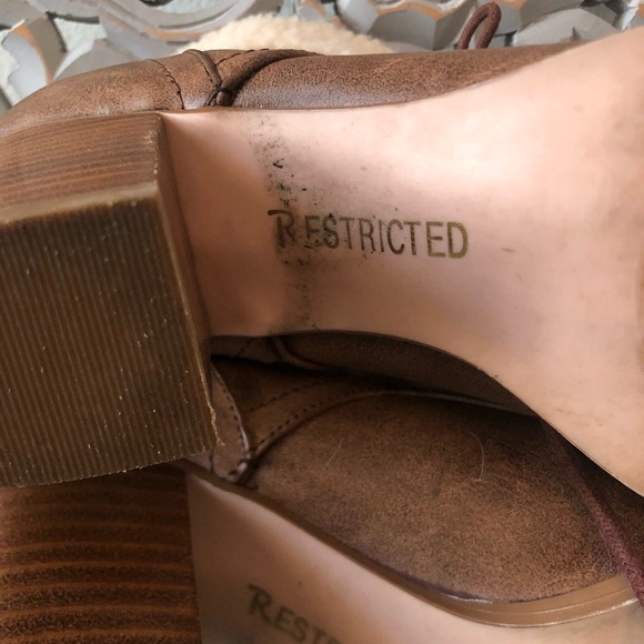 Sherpa lined brown heeled boots 6.5 - Picture 6 of 7